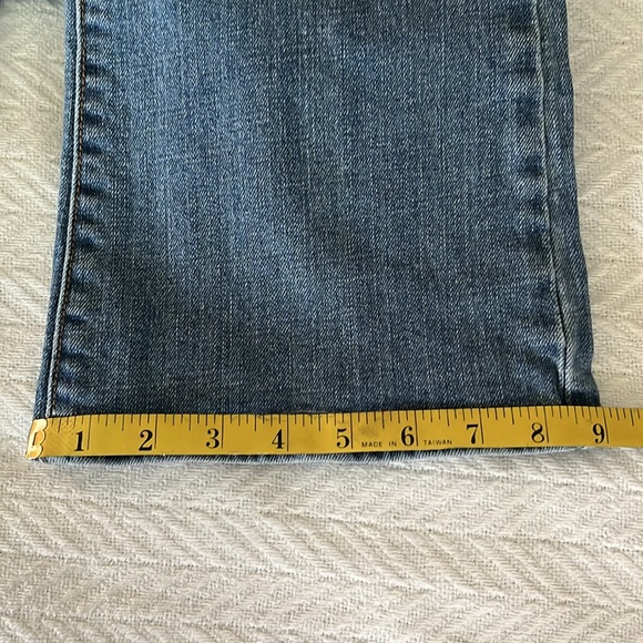 Levi’s Demi Curve Classic Boot Cut Jeans 27/4 - Picture 9 of 11